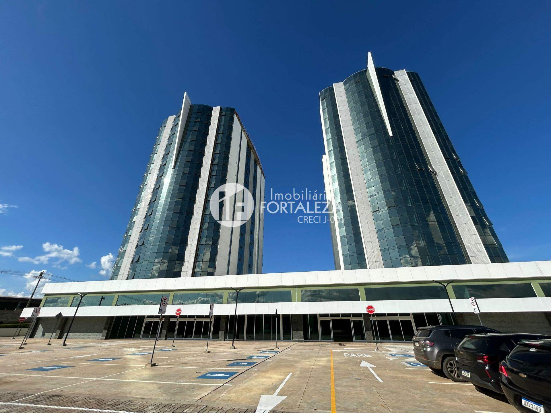 Sala para aluguel no Via Towers: 