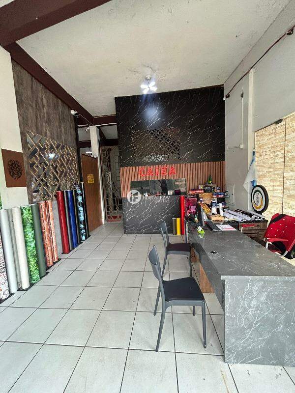 Área Comercial à venda no Isaura Parente: 