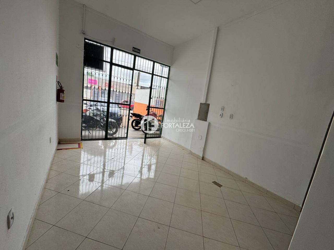 Sala para aluguel no Bosque: 