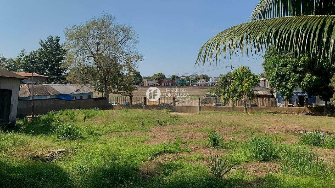 Terreno à venda no Centro: 