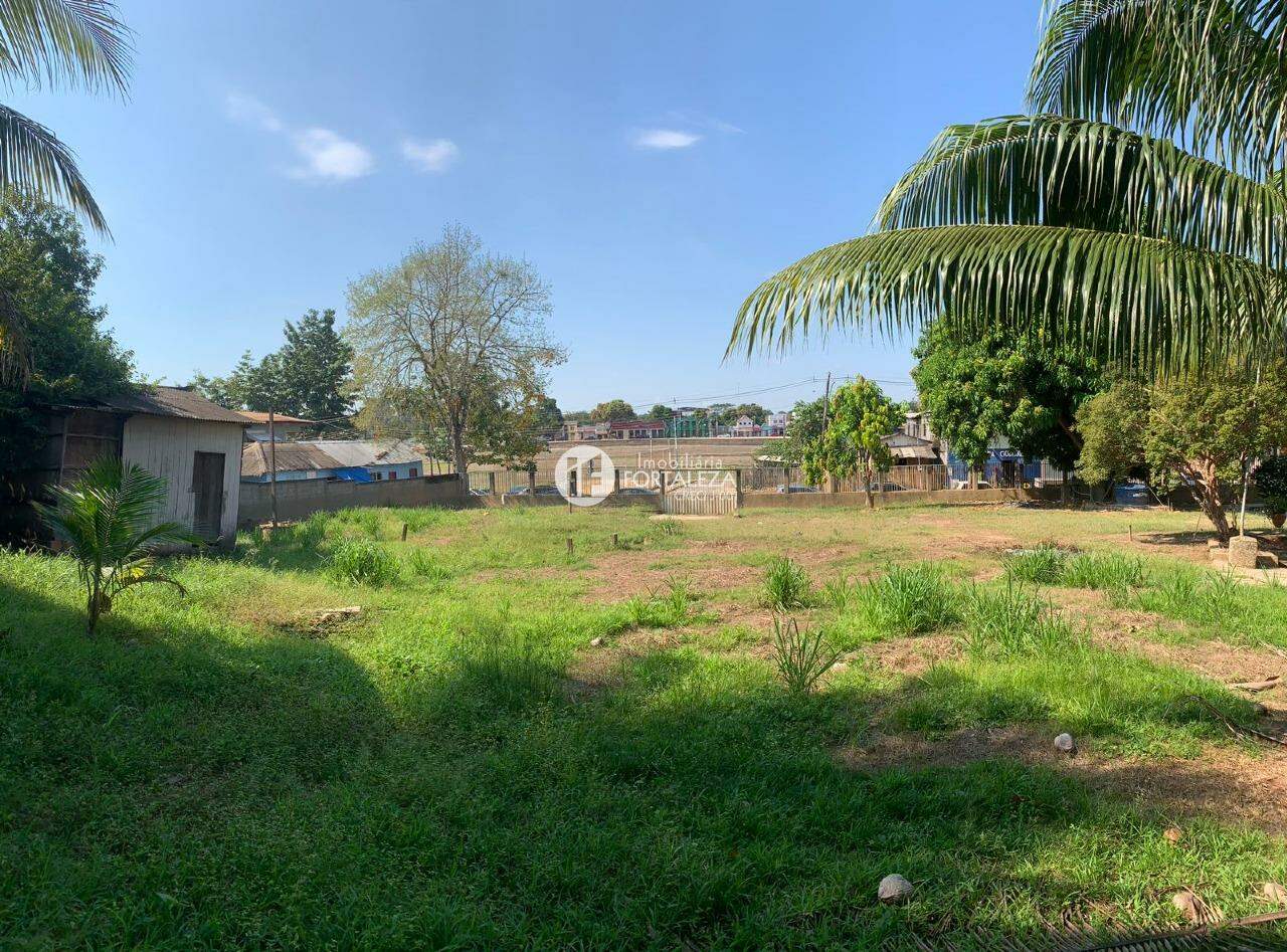 Terreno à venda no Centro: 