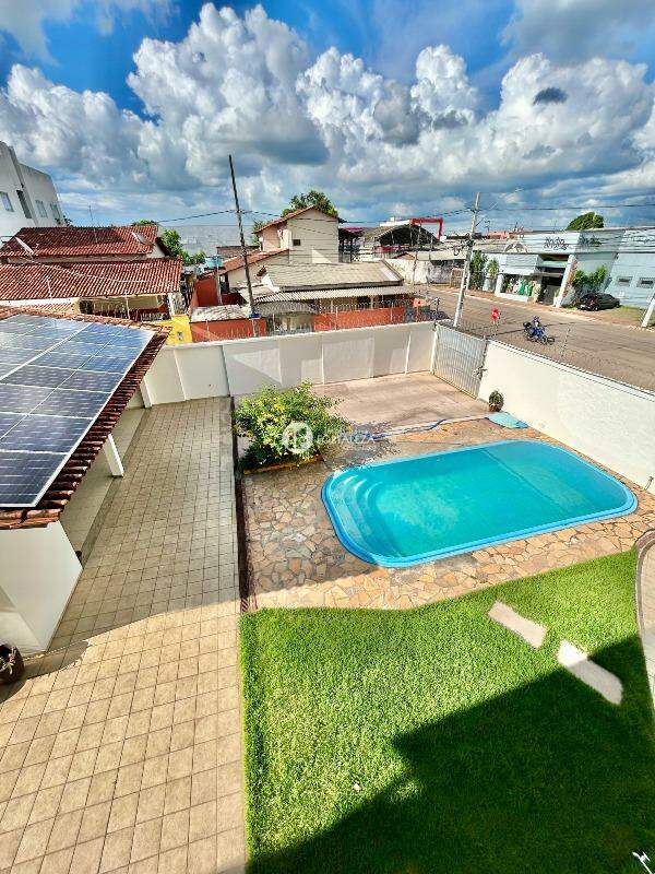 Casa Residencial à venda no Bosque: 