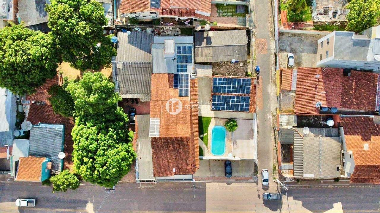 Casa Residencial à venda no Bosque: 