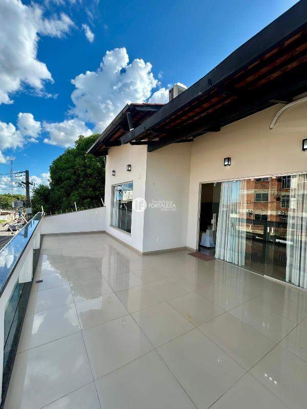 Casa Residencial à venda no Bosque: 