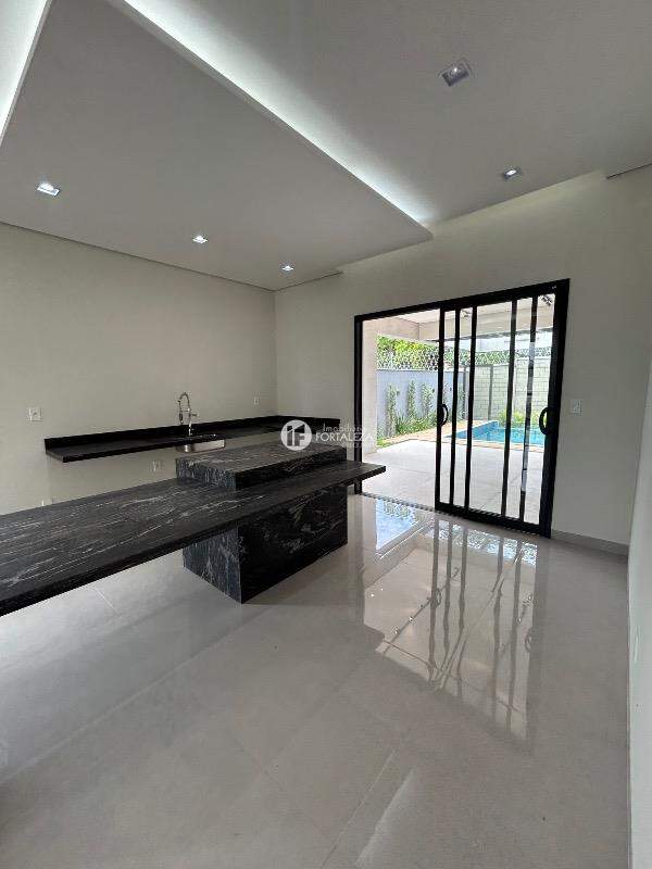 Casa Residencial à venda no Condomínio Swiss Park: 