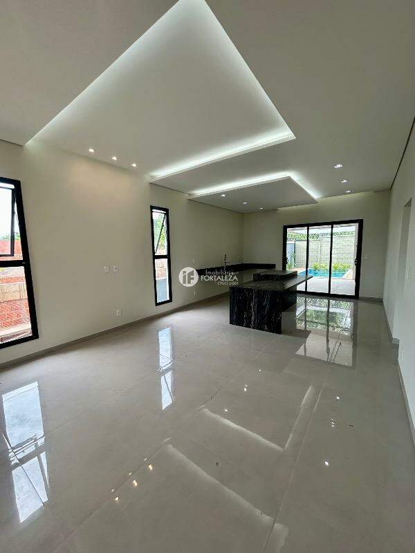 Casa Residencial à venda no Condomínio Swiss Park: 