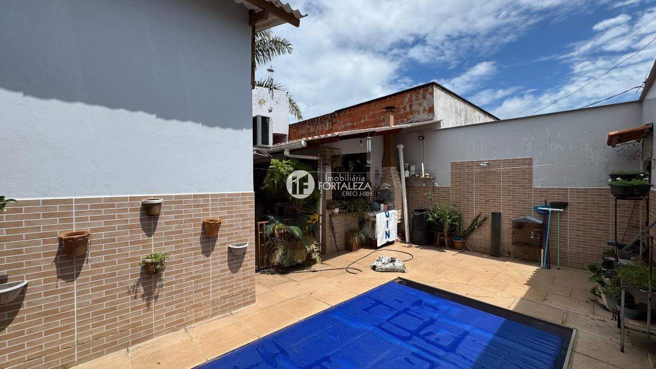 Casa à venda no Conjunto Bela Vista: 