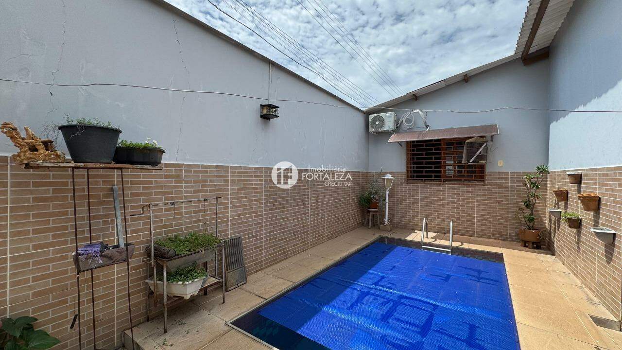 Casa à venda no Conjunto Bela Vista: 