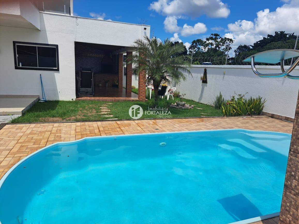 Casa à venda no Vilage Tiradentes: 