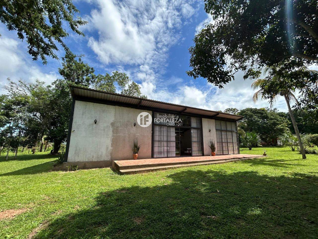 Chácara à venda no Vila Acre: 