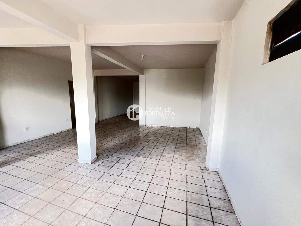 Sala para aluguel no Bosque: 