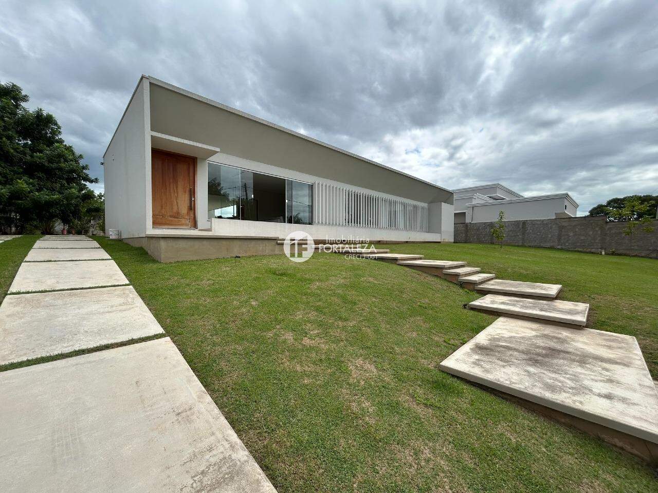 Casa à venda no Chácara Ipê: 