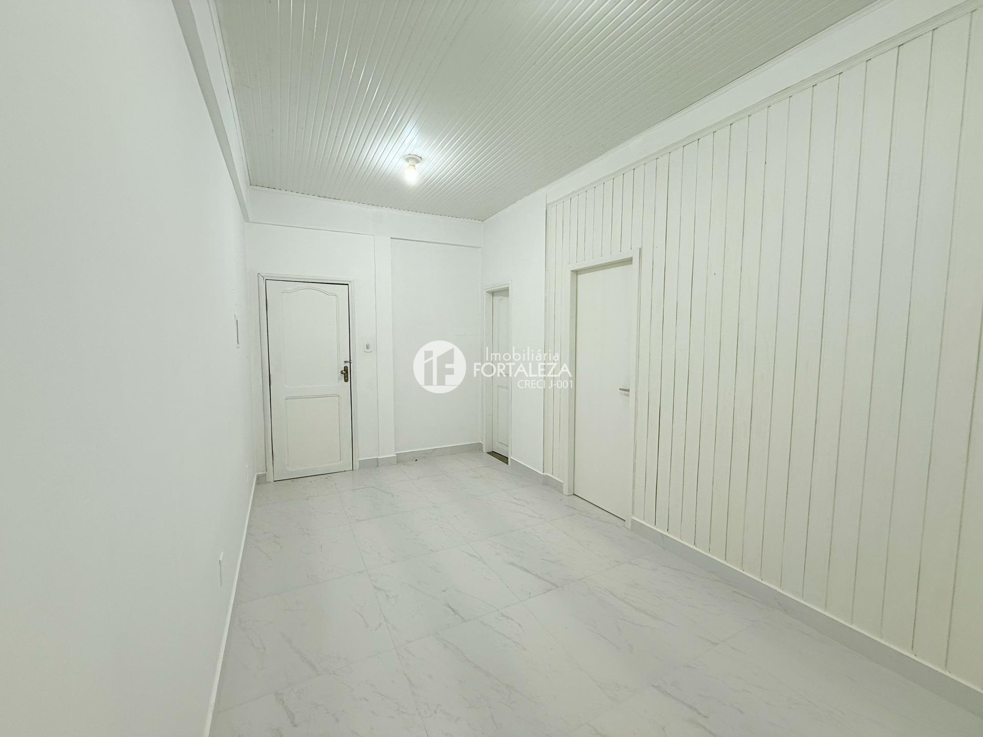 Sala para aluguel no Centro: 