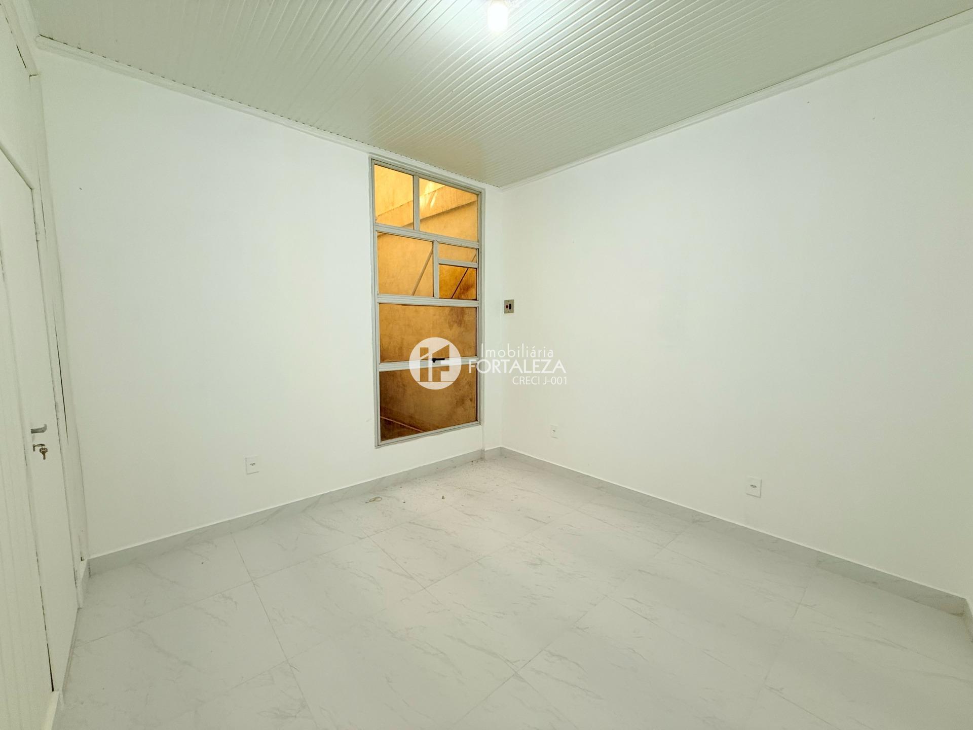 Sala para aluguel no Centro: 