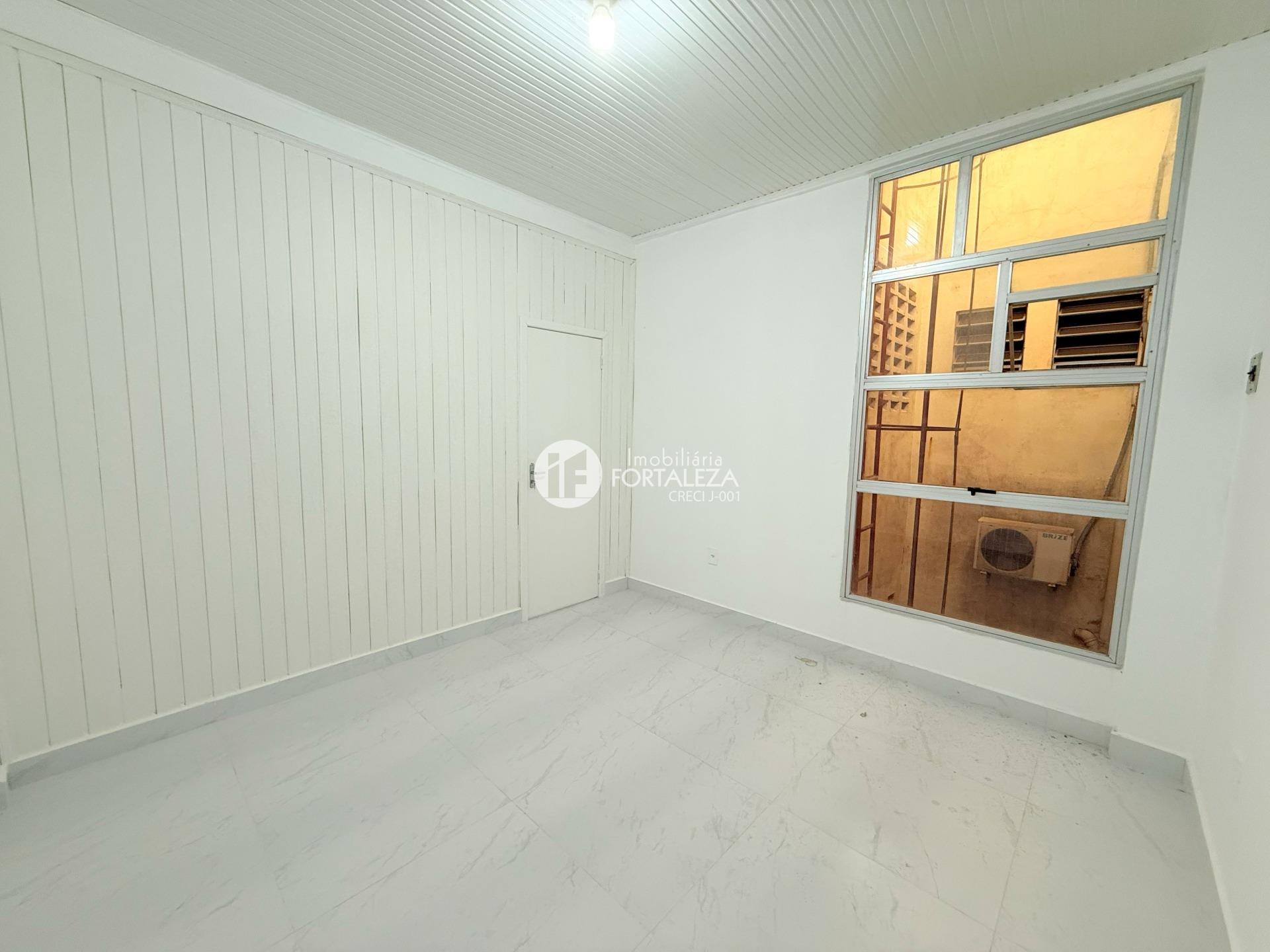 Sala para aluguel no Centro: 