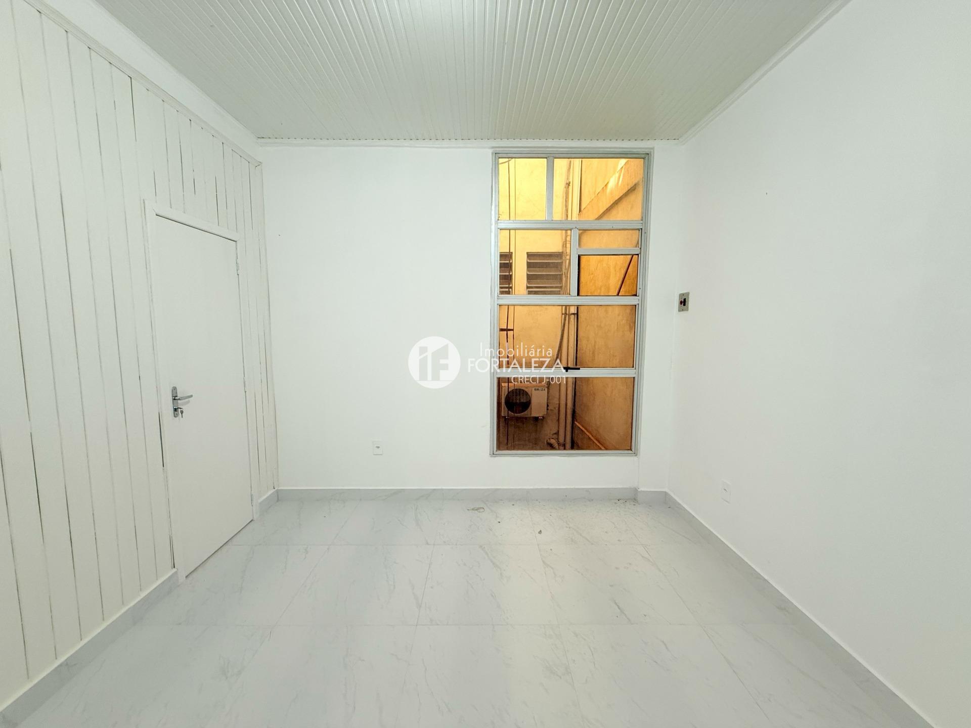 Sala para aluguel no Centro: 