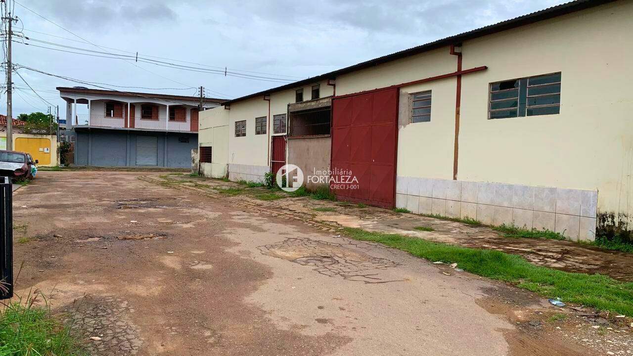 Prédio à venda no Isaura Parente: 