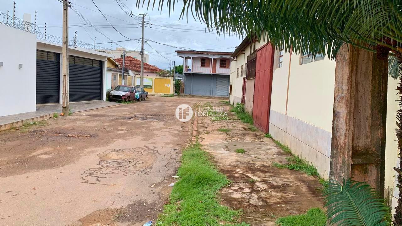 Prédio à venda no Isaura Parente: 