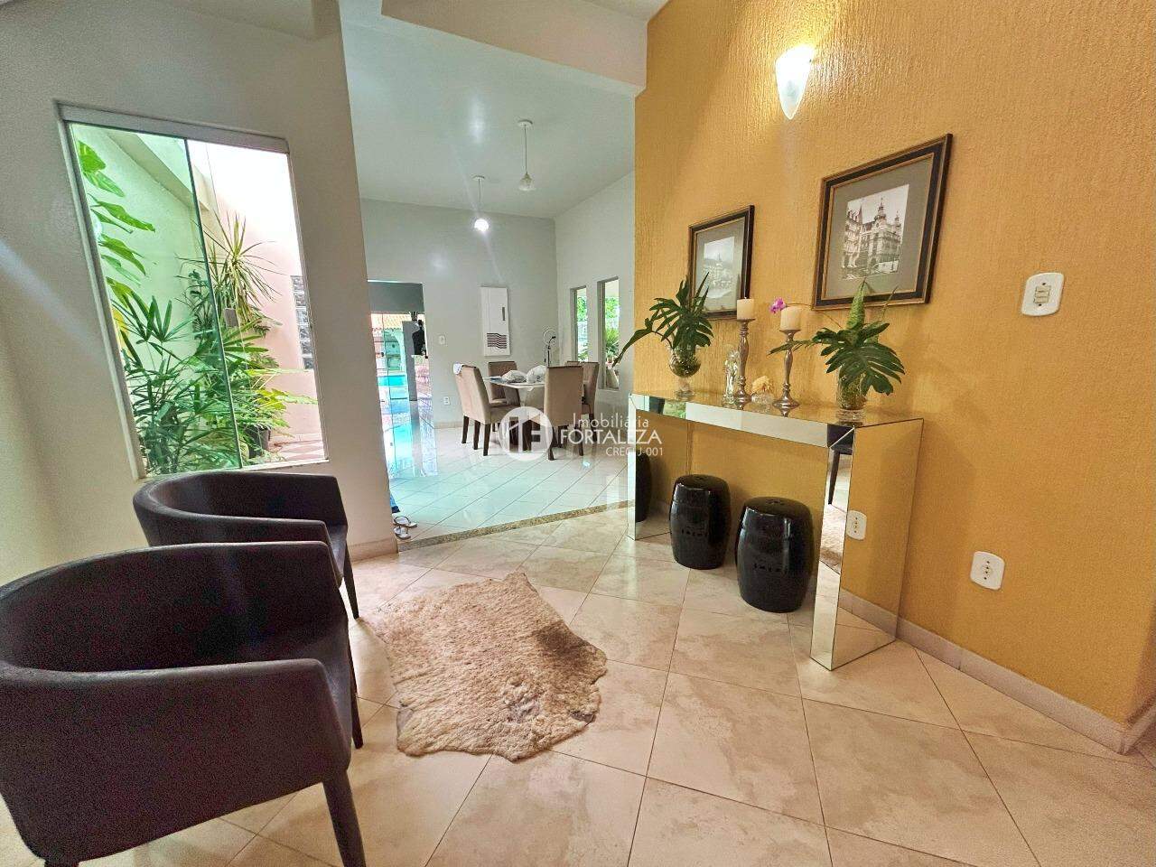 Casa Residencial à venda no Jardim Tropical: 