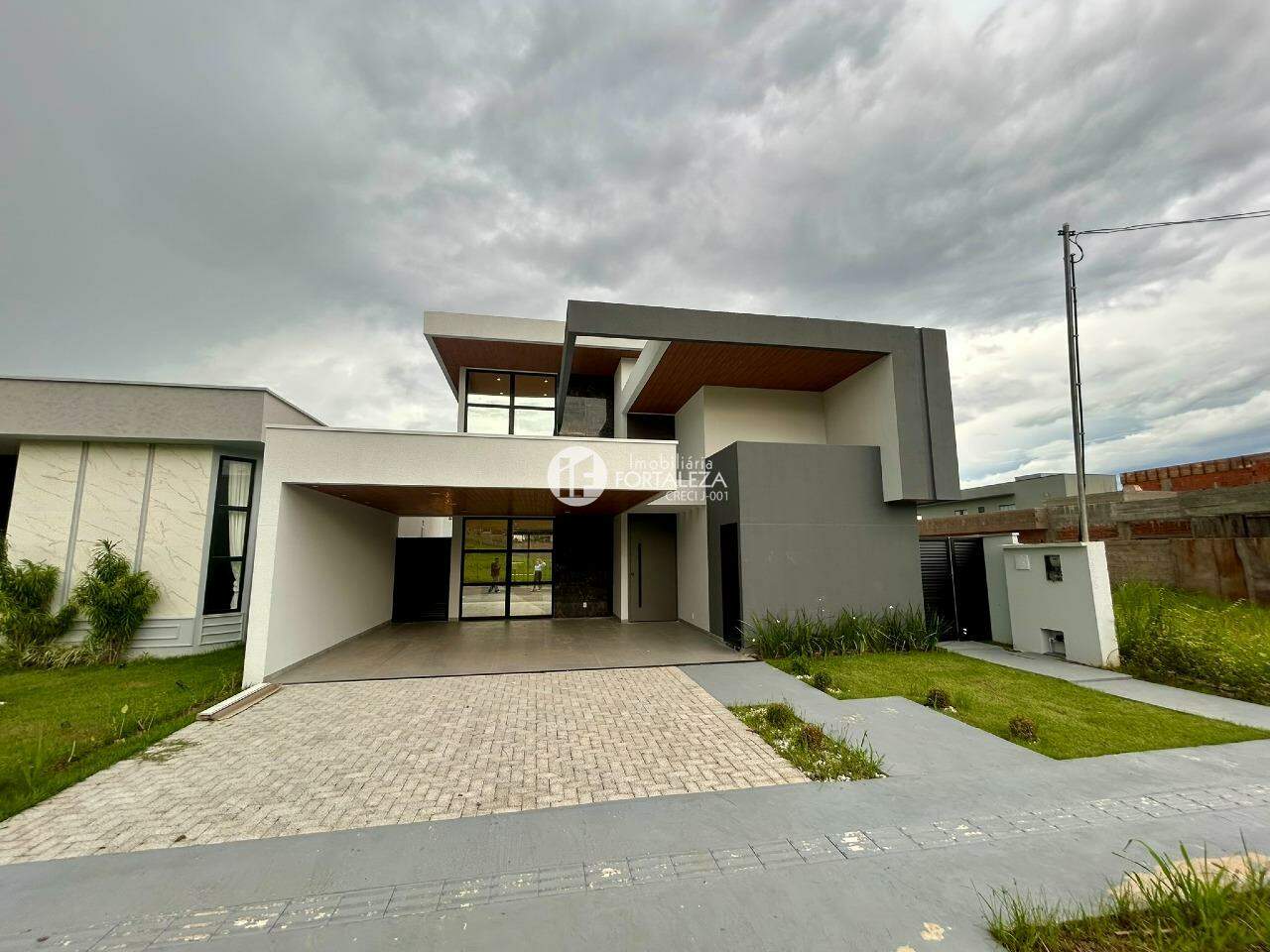 Casa à venda no Condomínio Swiss Park: