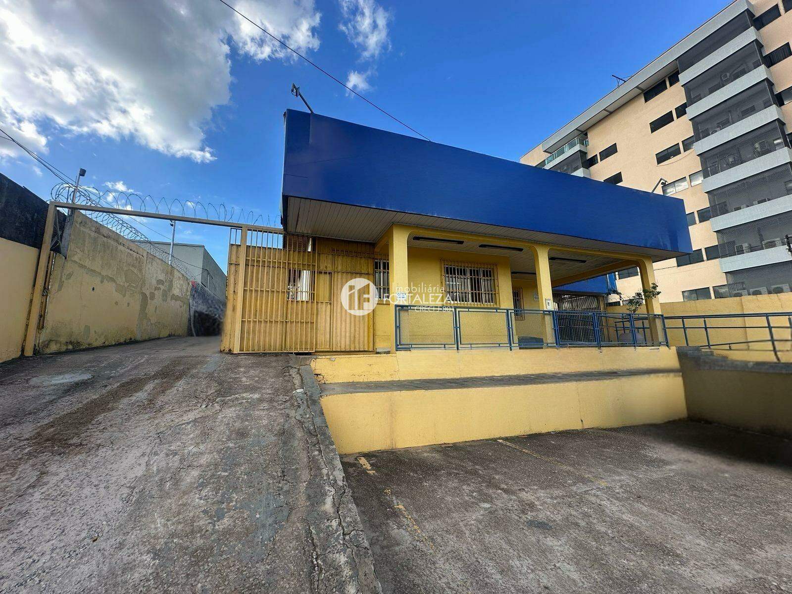 Casa Residencial à venda no Estação Experimental: