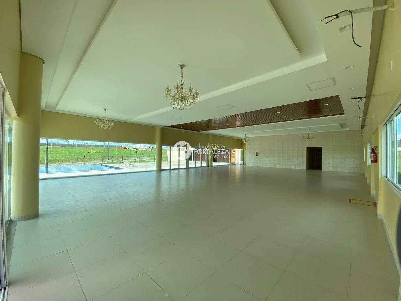 Terreno à venda no Condomínio Swiss Park: 