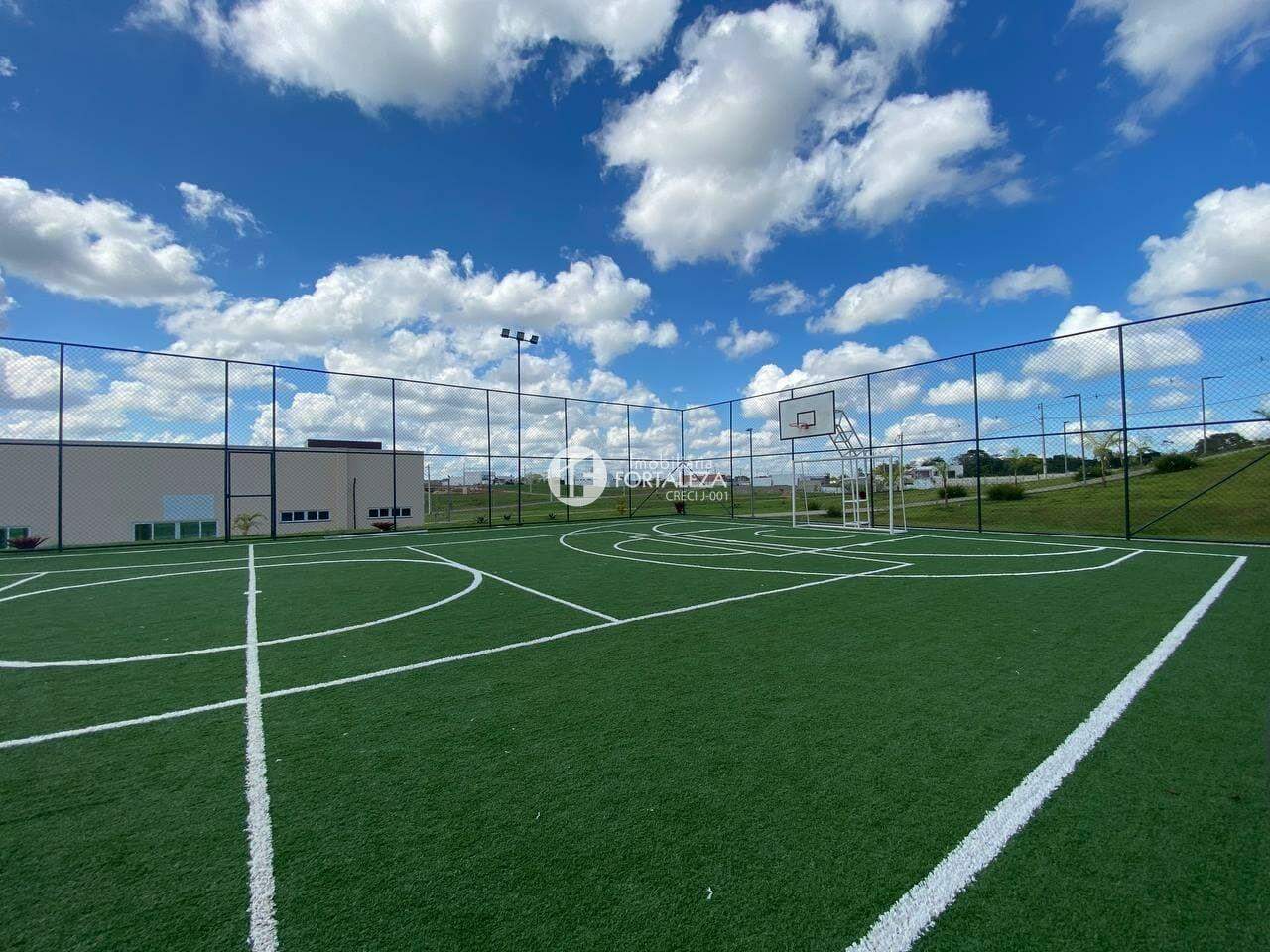 Terreno à venda no Condomínio Swiss Park: 