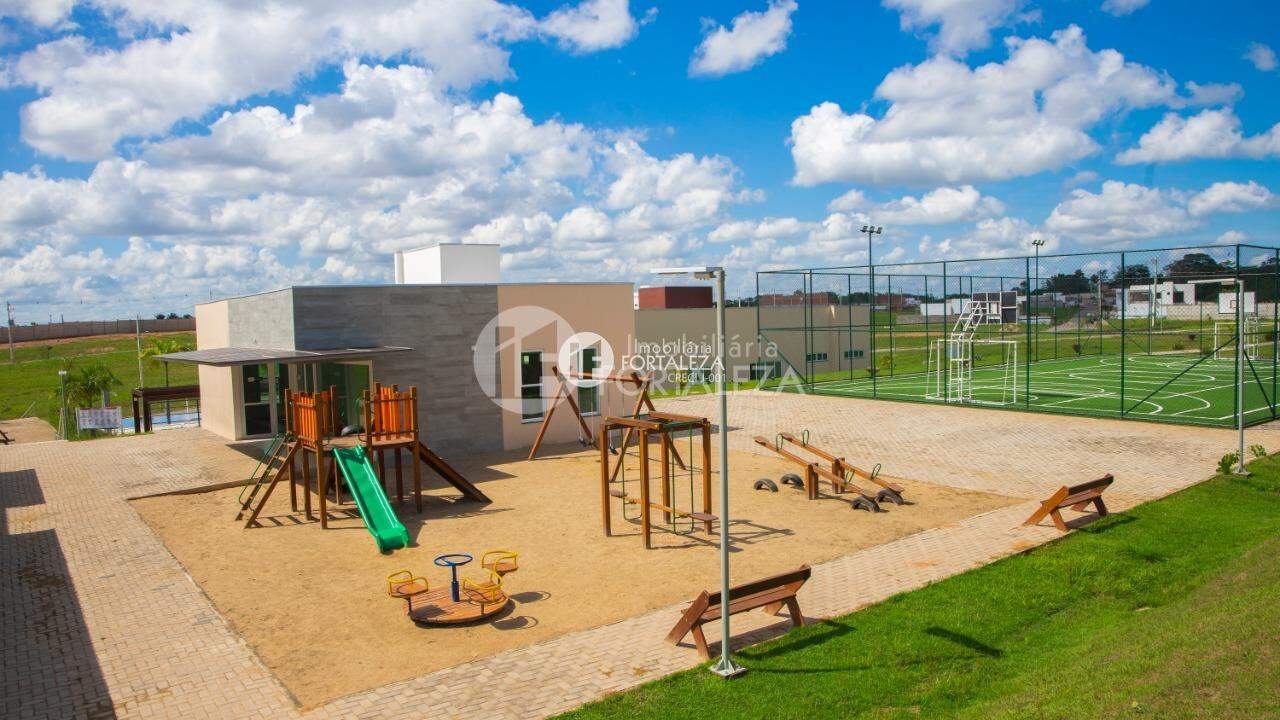 Terreno à venda no Condomínio Swiss Park: 