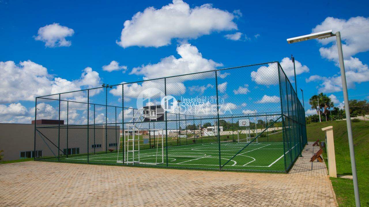 Terreno à venda no Condomínio Swiss Park: 