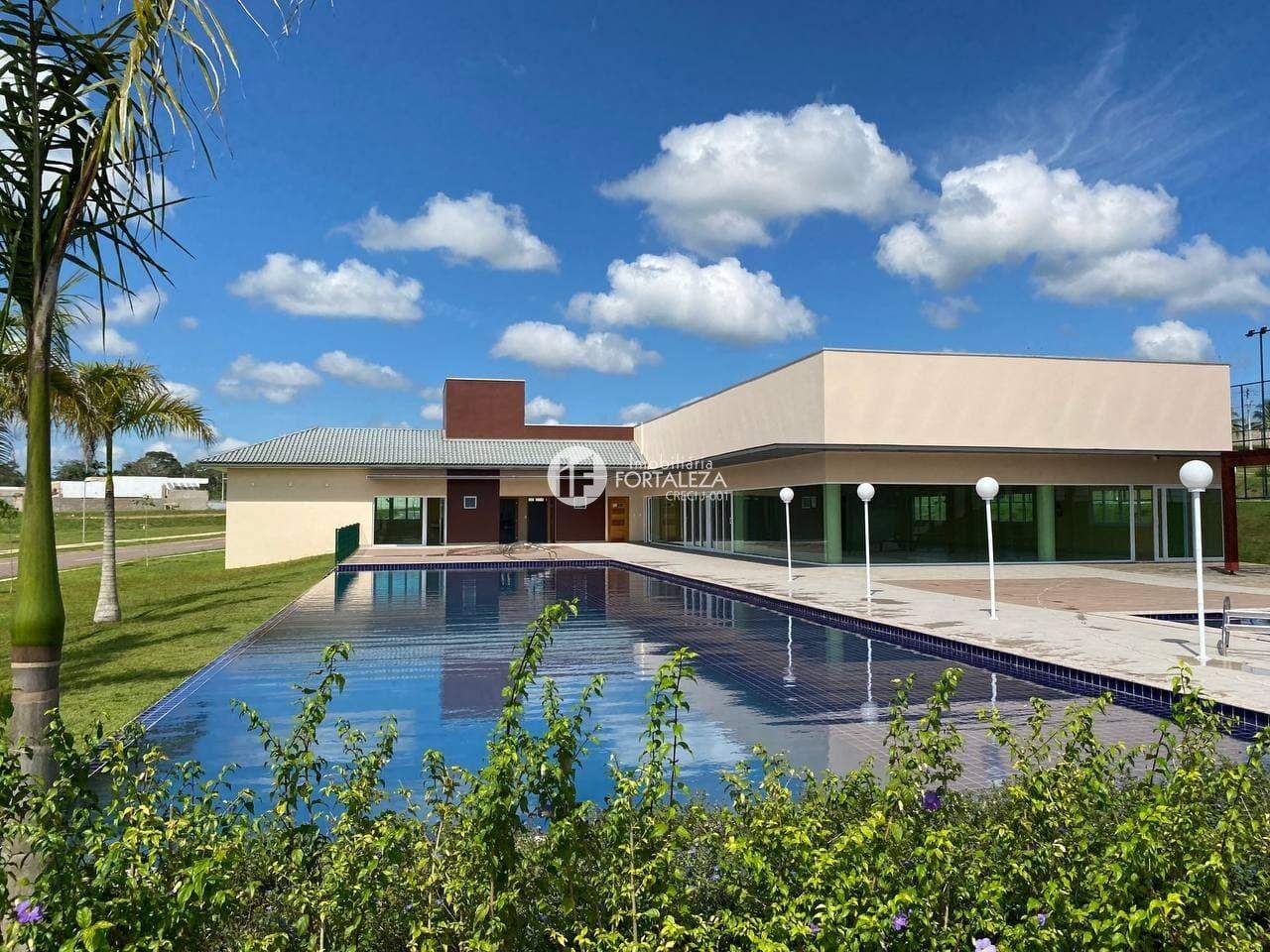 Terreno à venda no Condomínio Swiss Park: 