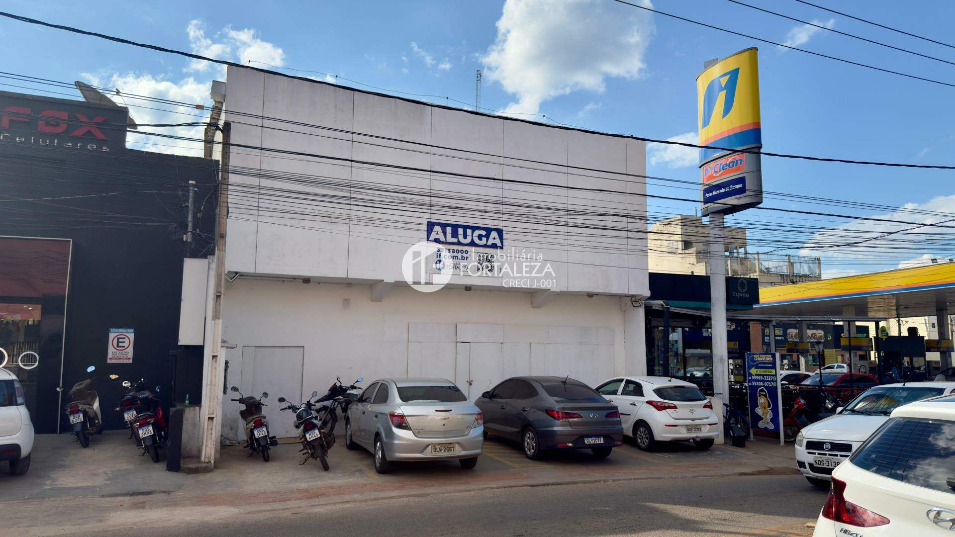 Prédio para aluguel no Bosque: 