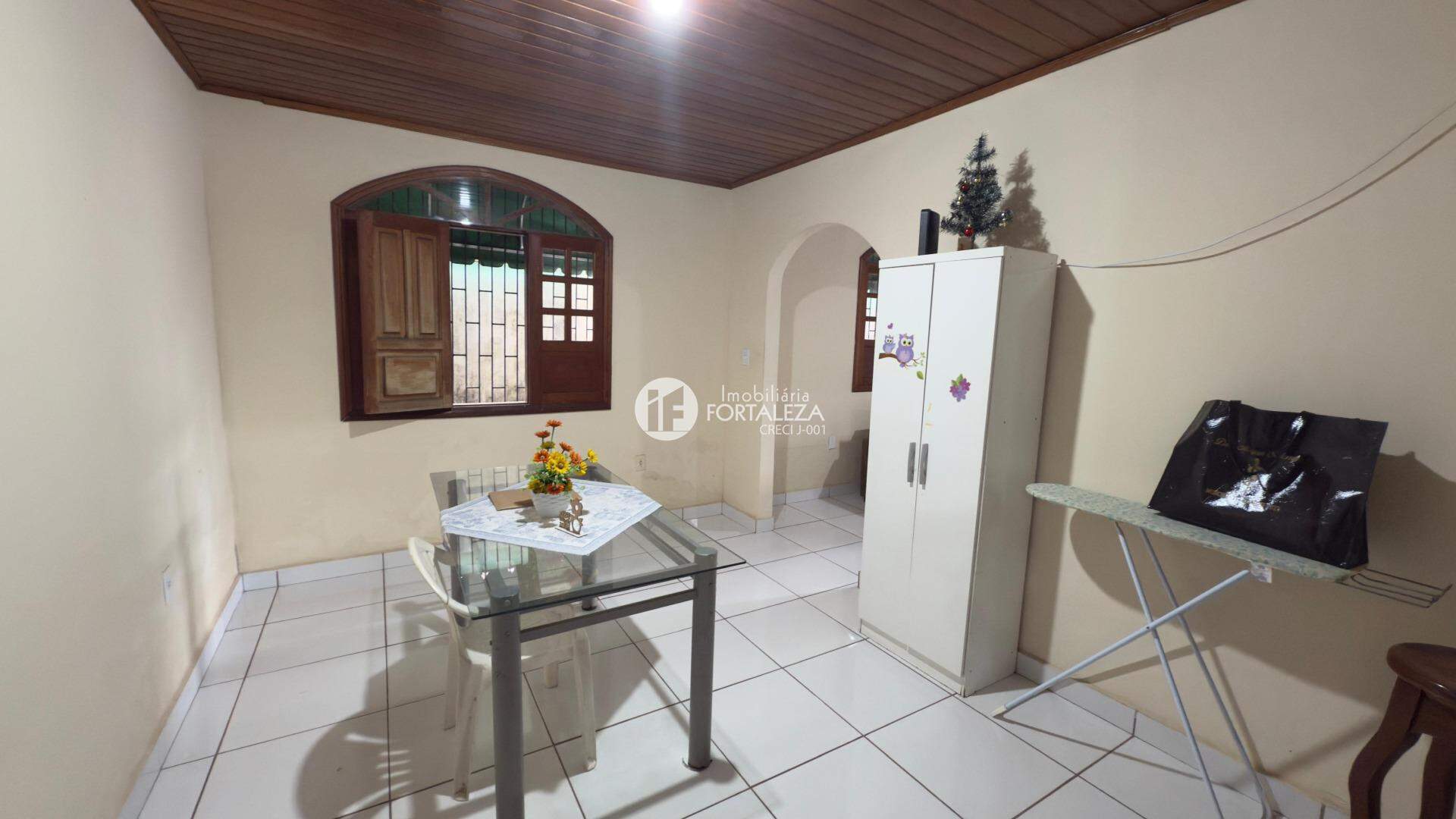 Casa Residencial à venda no Conjunto Tangará: 