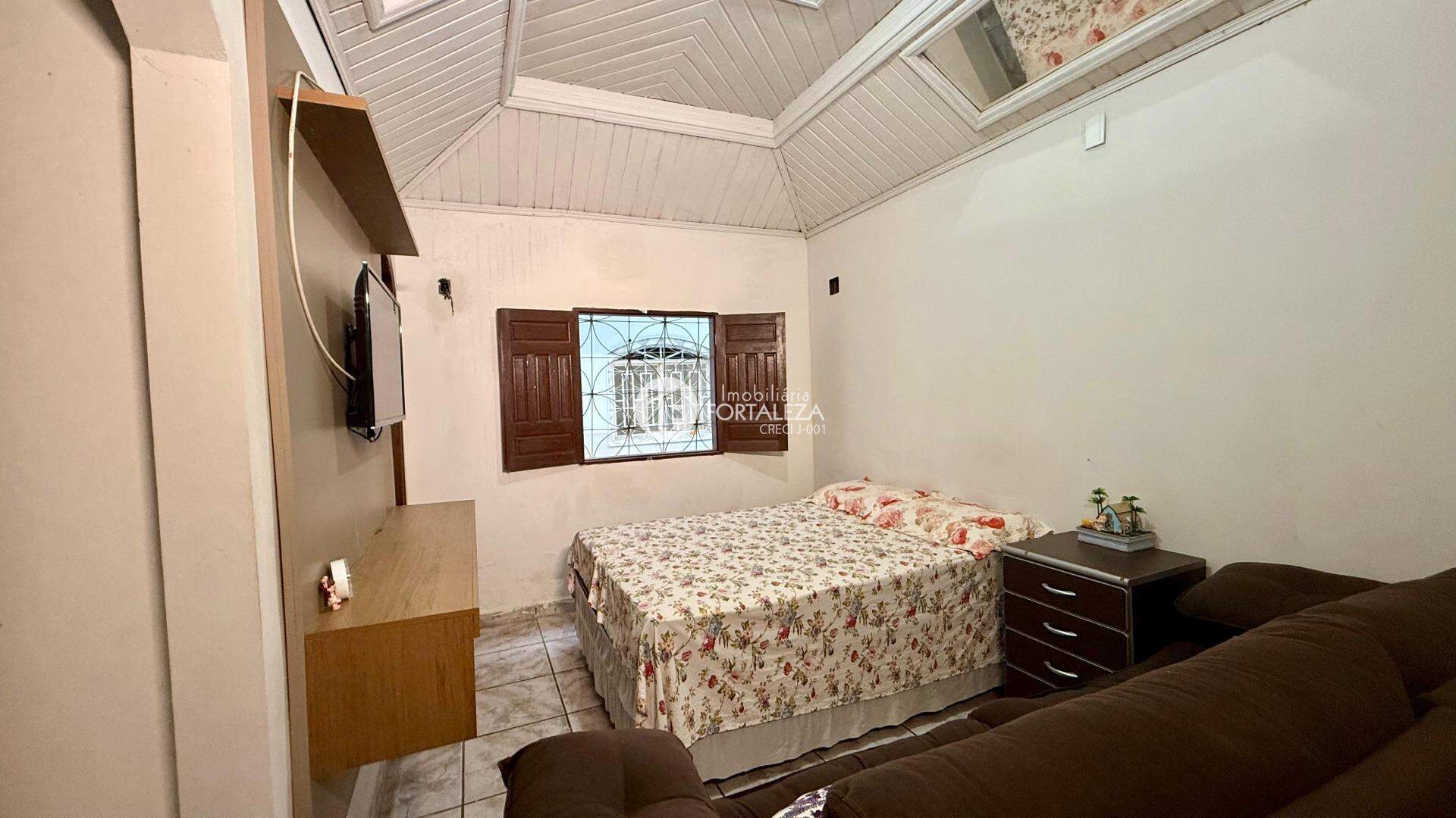 Casa Residencial à venda no Conjunto Manoel Julião: