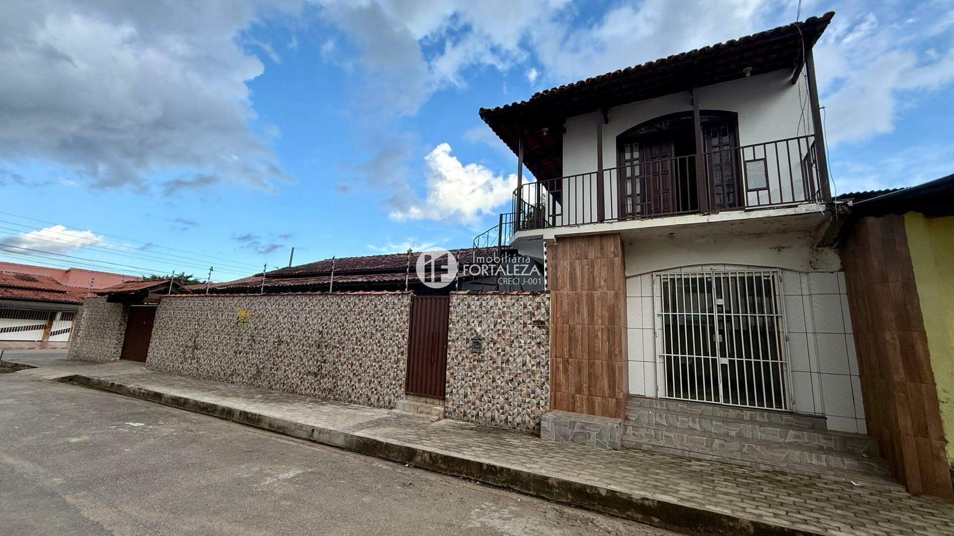 Casa Residencial à venda no Conjunto Manoel Julião: 