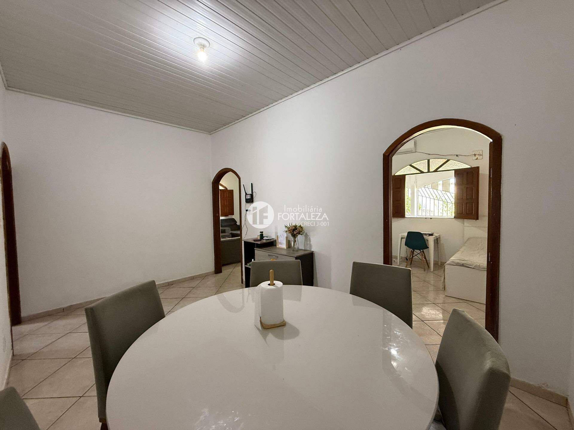 Casa à venda no Conjunto Bela Vista: 