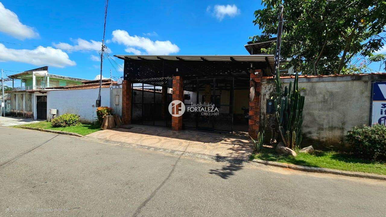 Casa à venda no Pedro Roseno: 