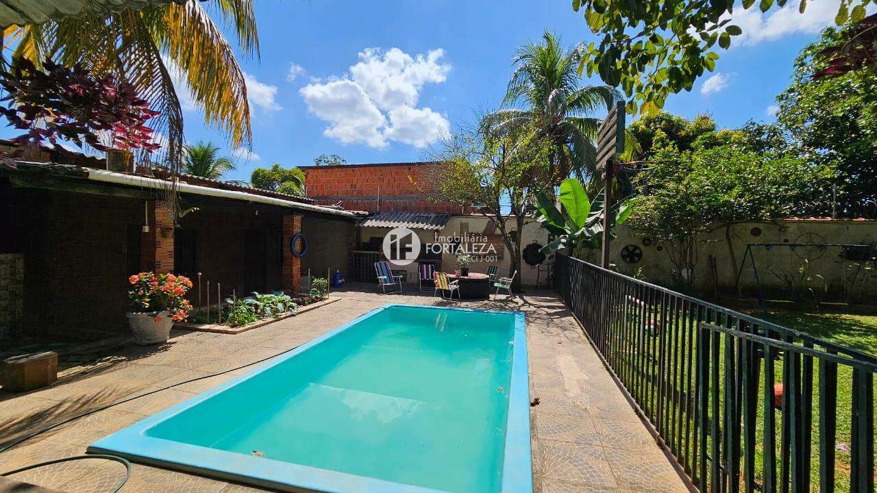 Casa à venda no Pedro Roseno: 