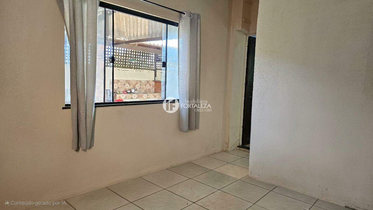 Casa à venda no Pedro Roseno: 