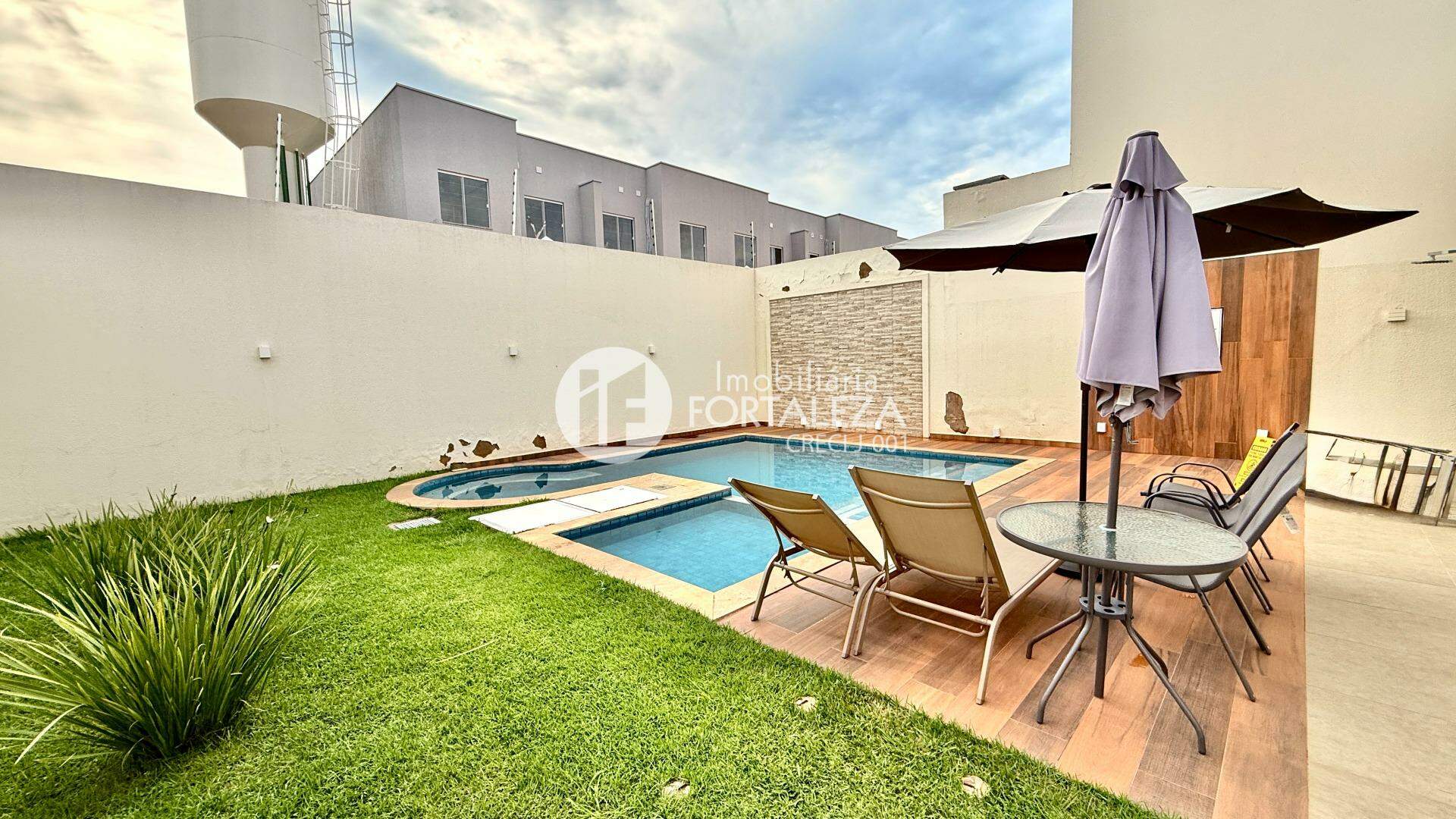Casa Residencial para aluguel no Goya Residence: 