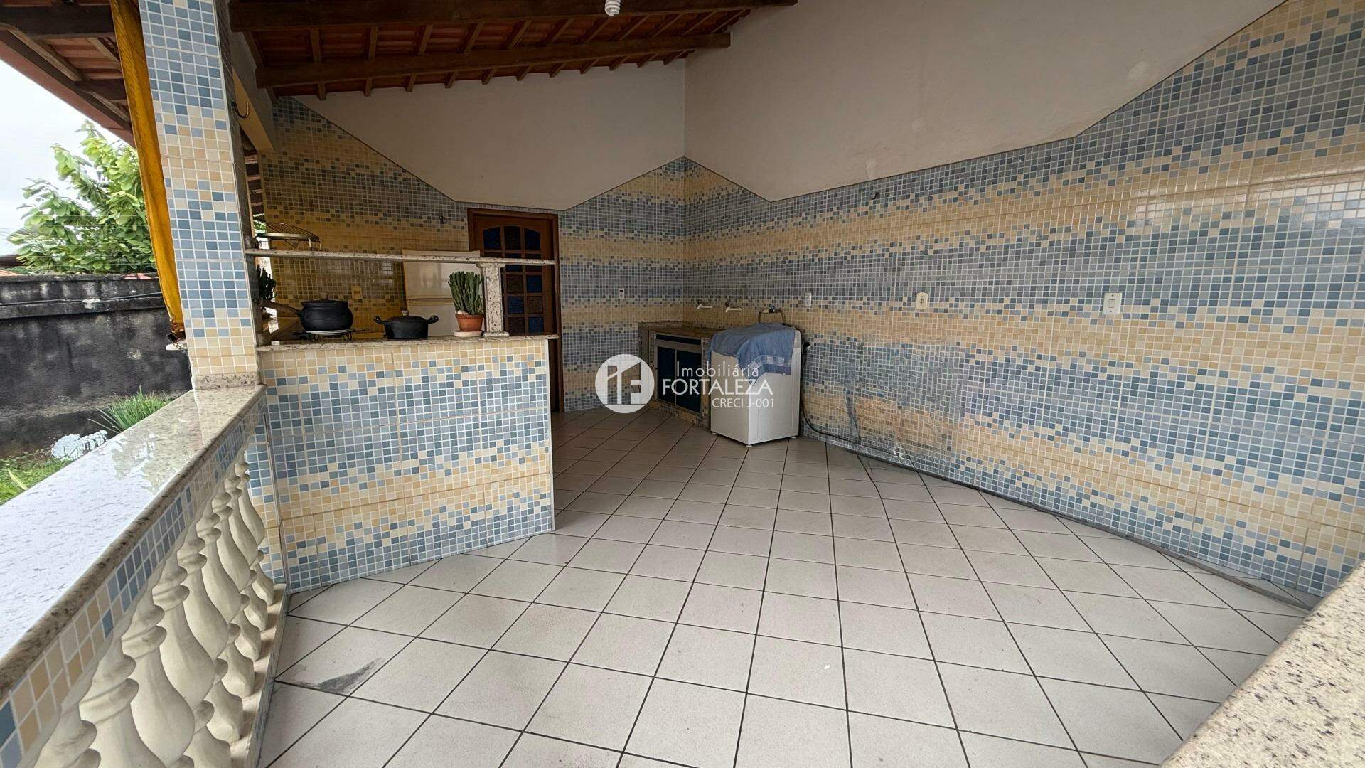 Casa à venda no Vila Ivonete: