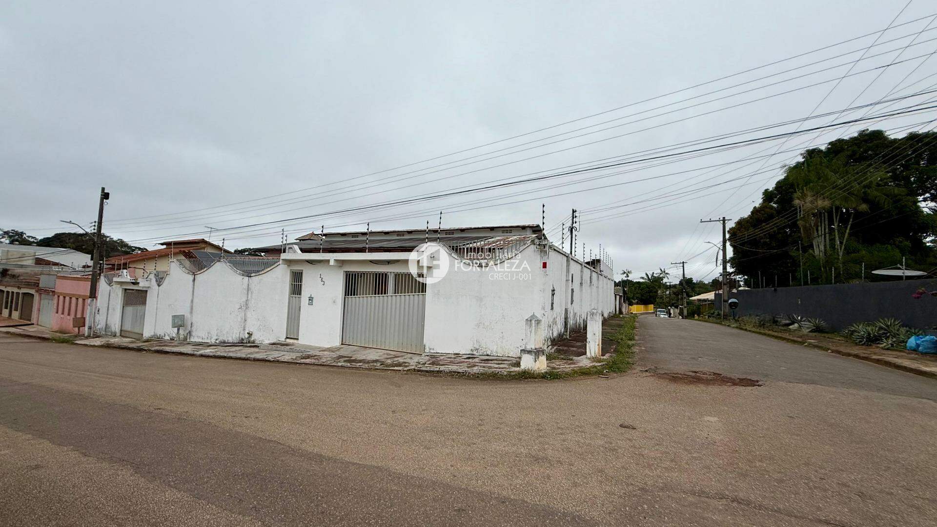 Casa à venda no Vila Ivonete: