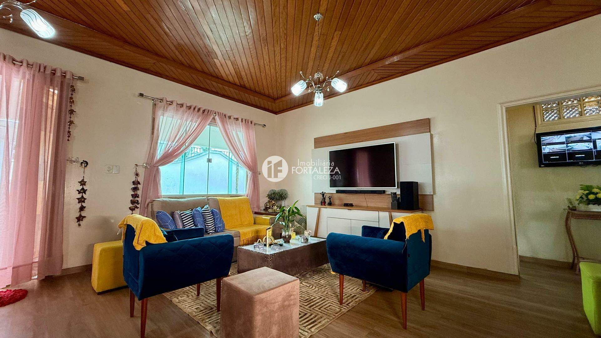 Casa à venda no Vila Ivonete: 