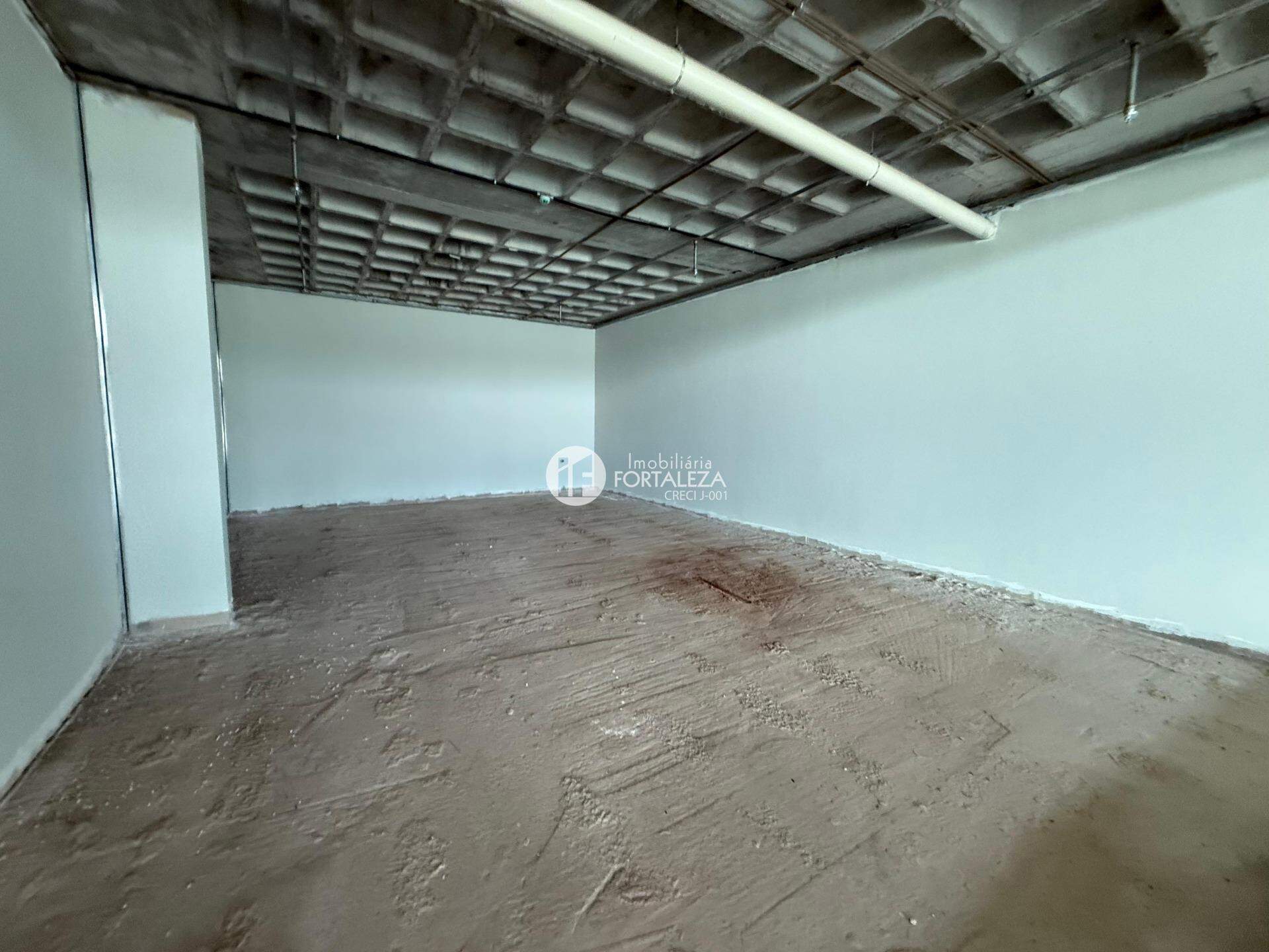 Sala à venda no Via Towers: 