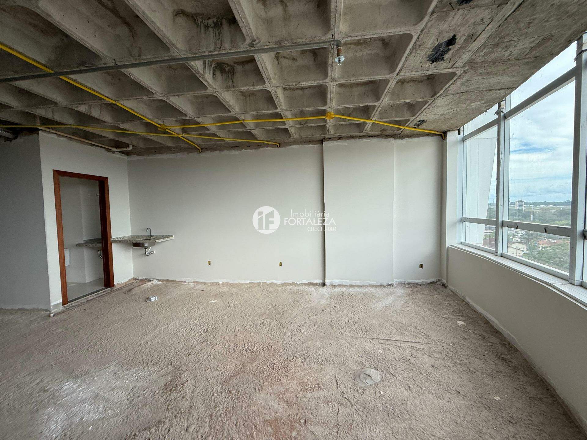 Sala à venda no Via Towers: 