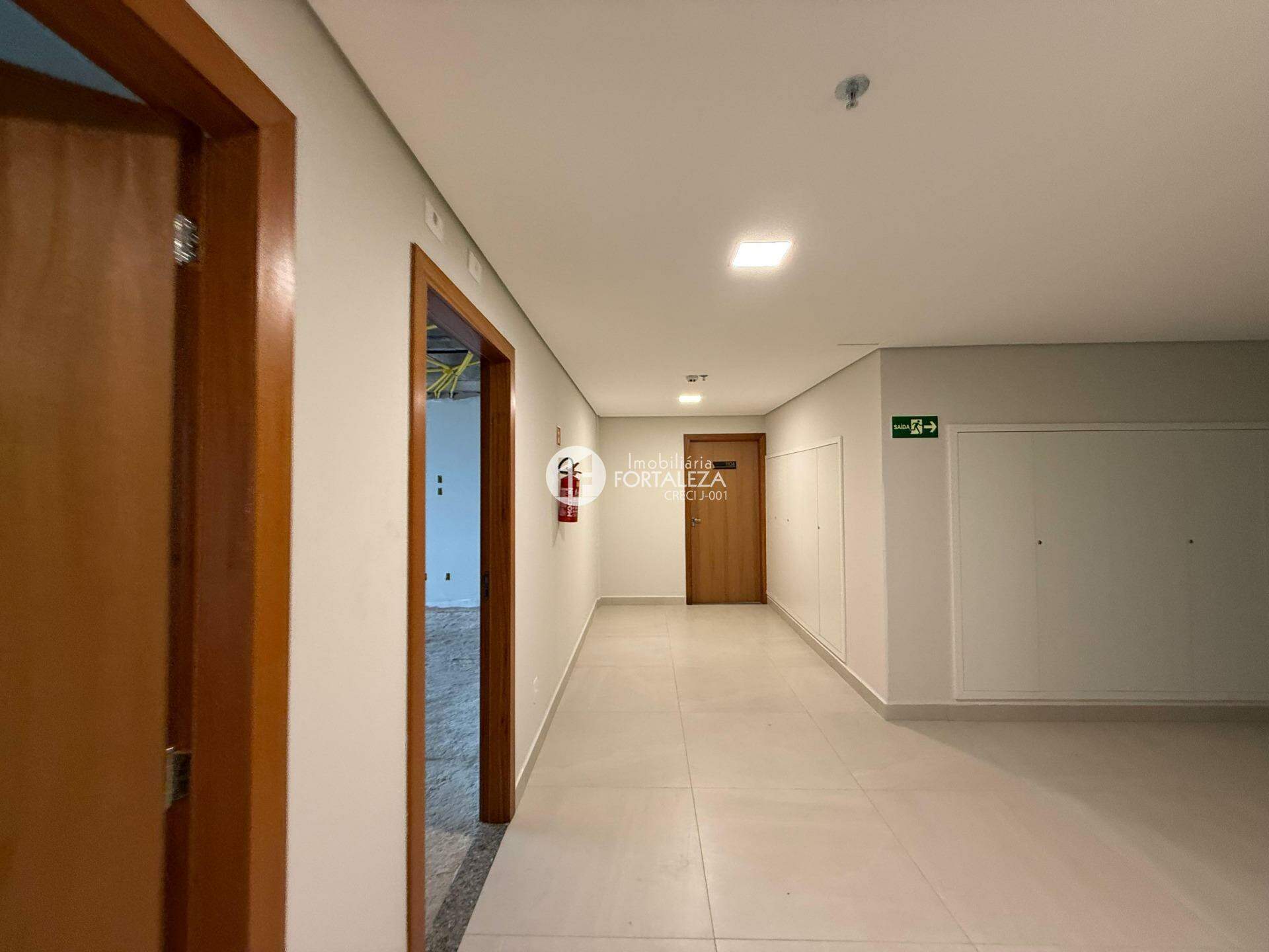 Sala à venda no Via Towers: 