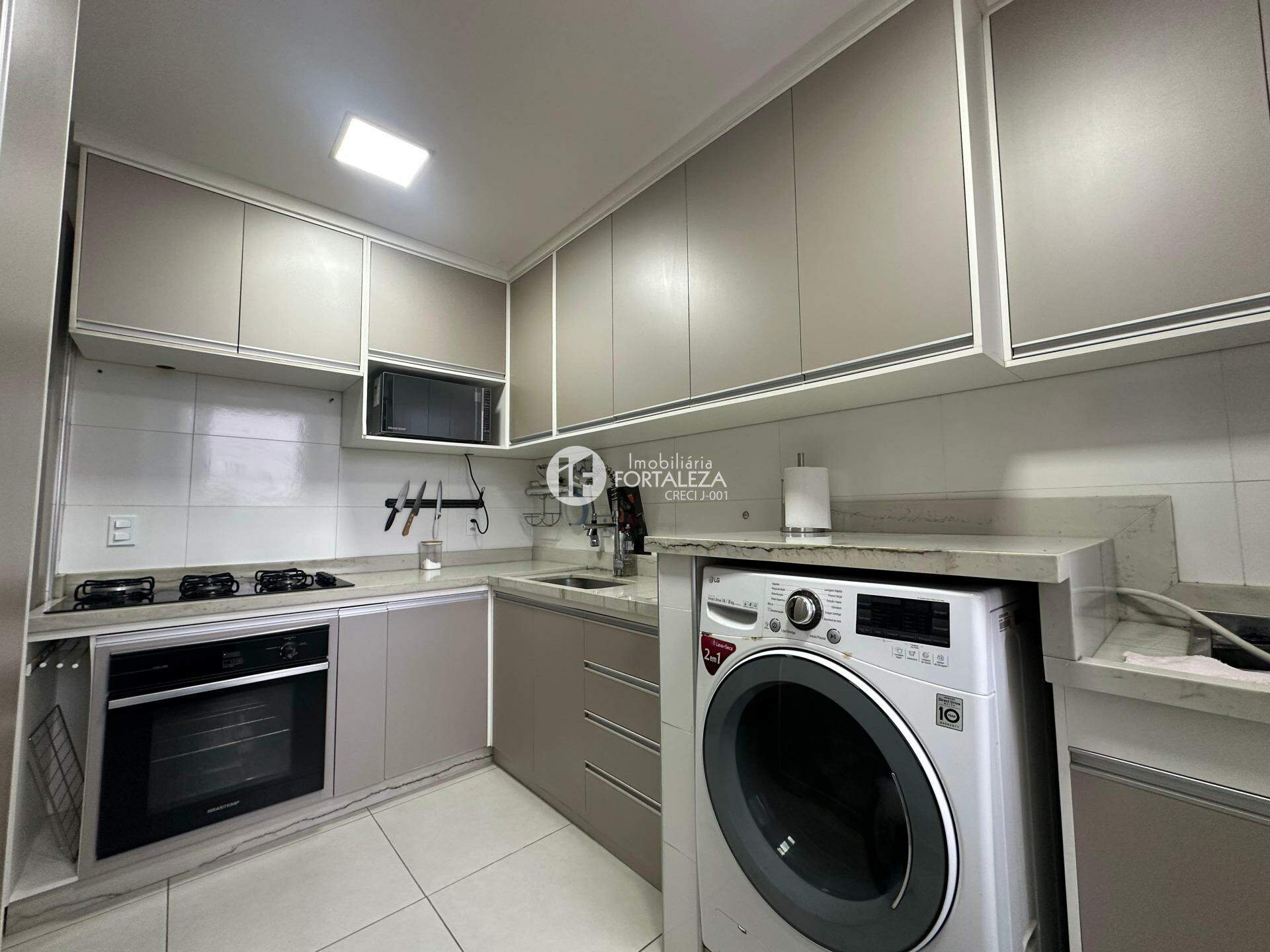 Apartamento à venda no Residencial Vitória Régia : 