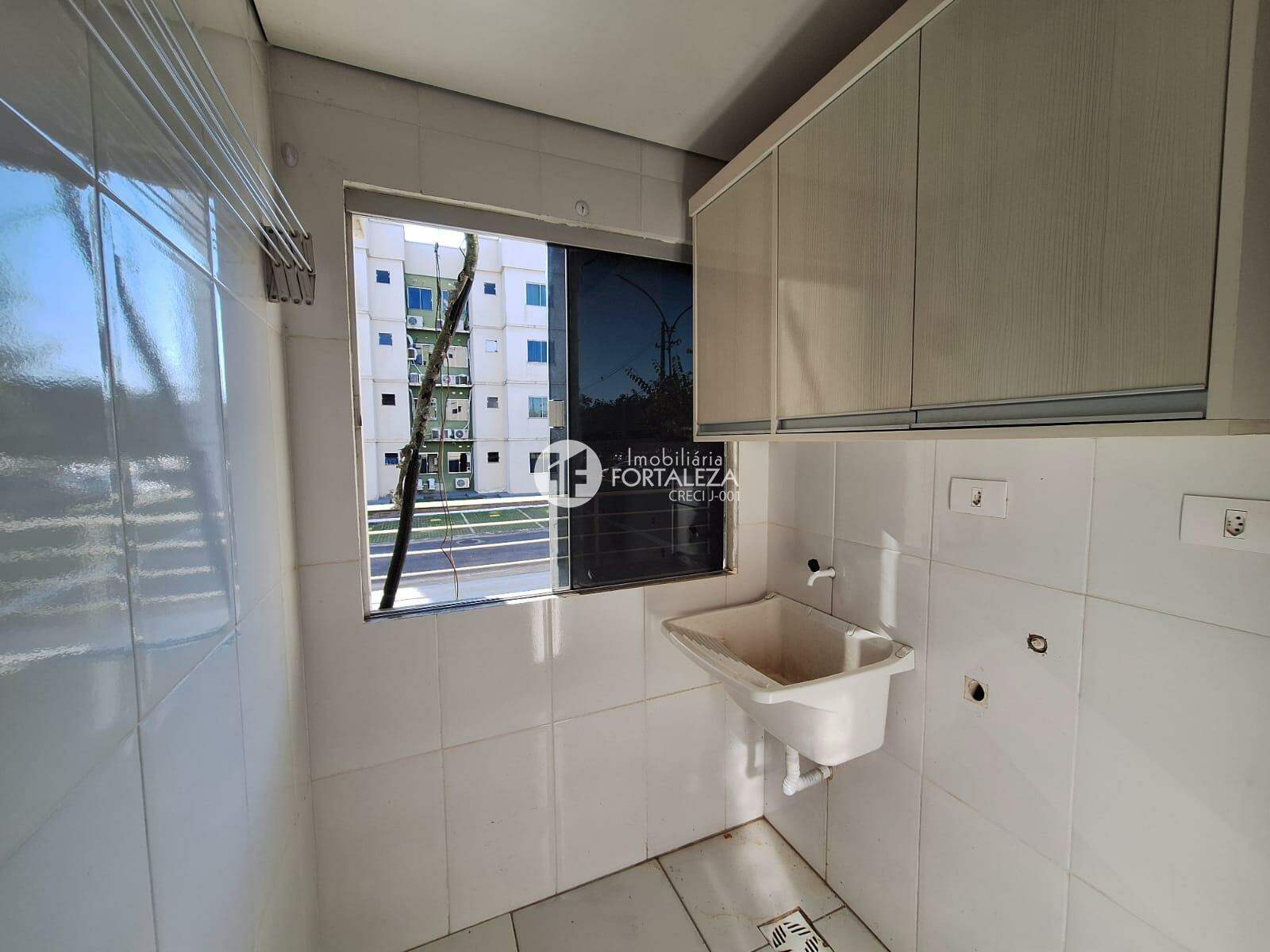 Apartamento para aluguel no Alto Alegre: 