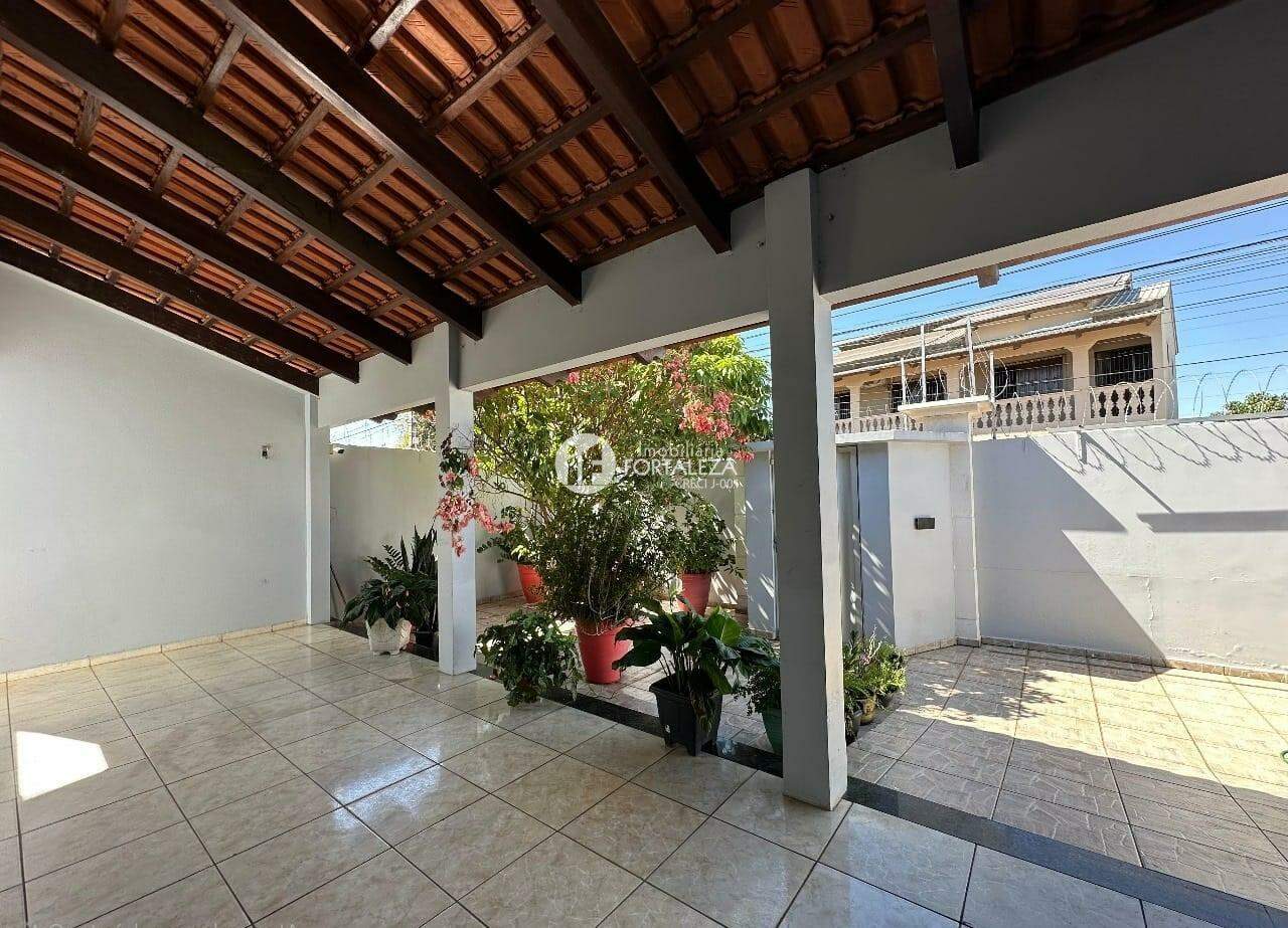 Casa à venda no Bosque: 