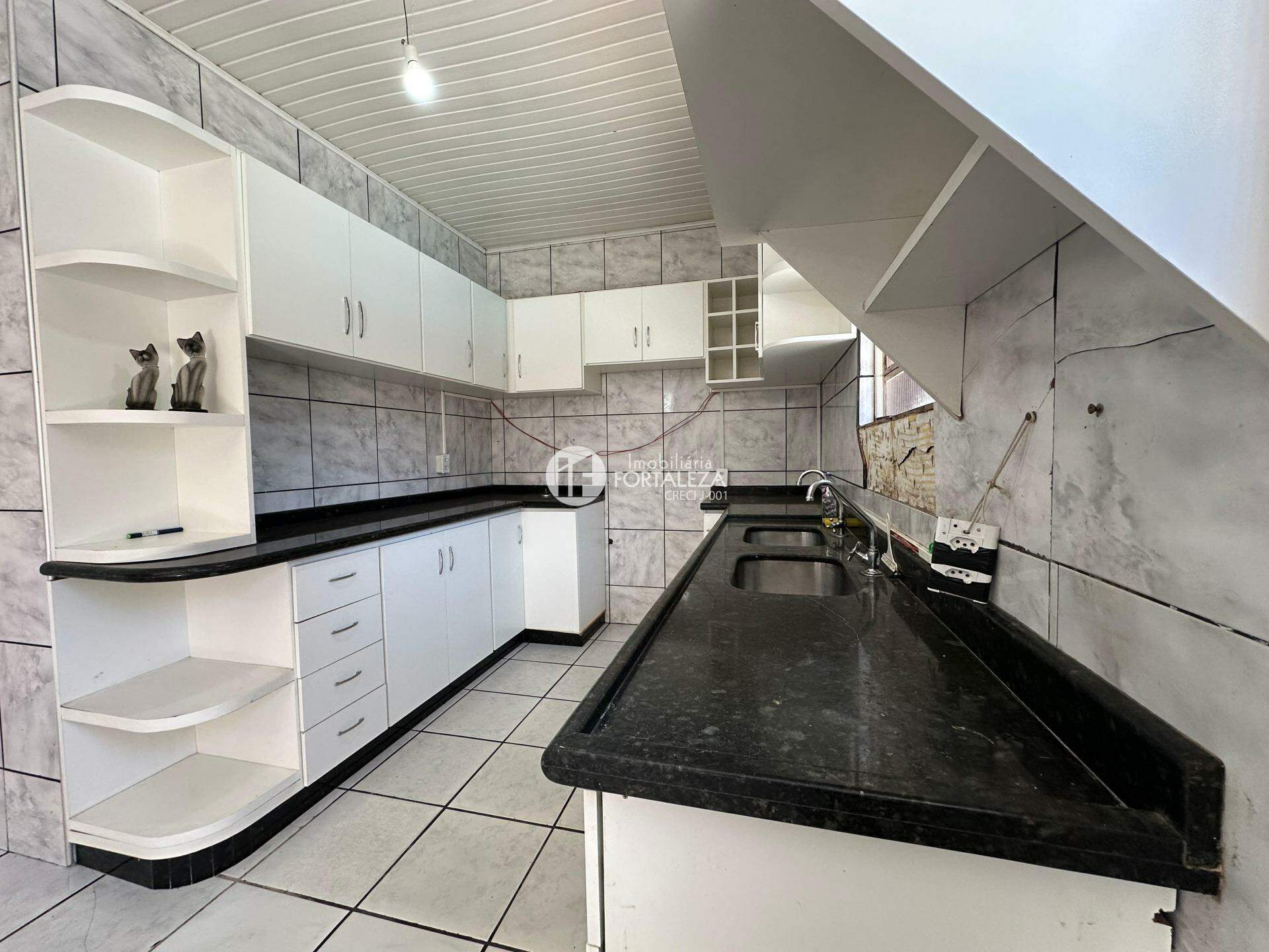 Casa à venda no Xavier Maia: 