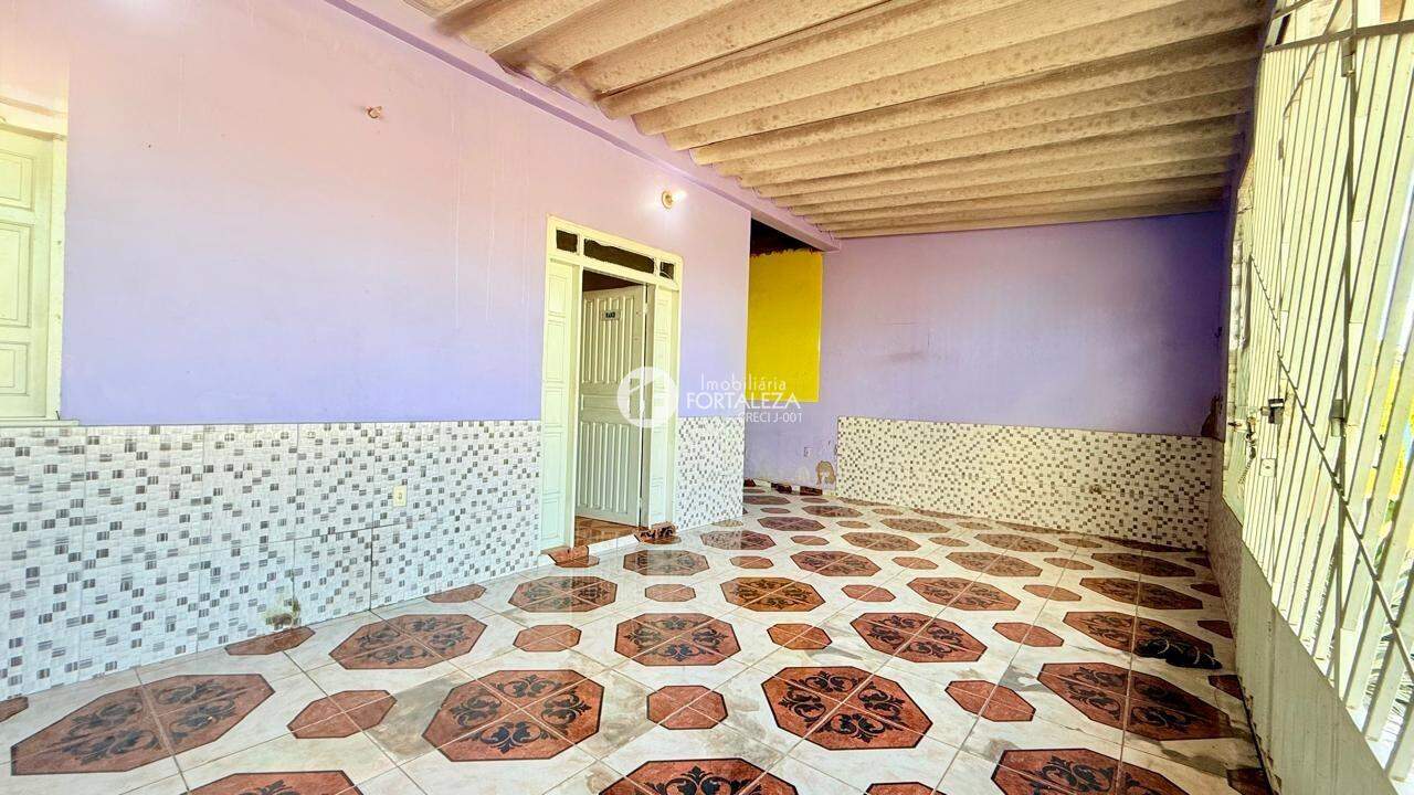 Casa à venda no Isaura Parente: